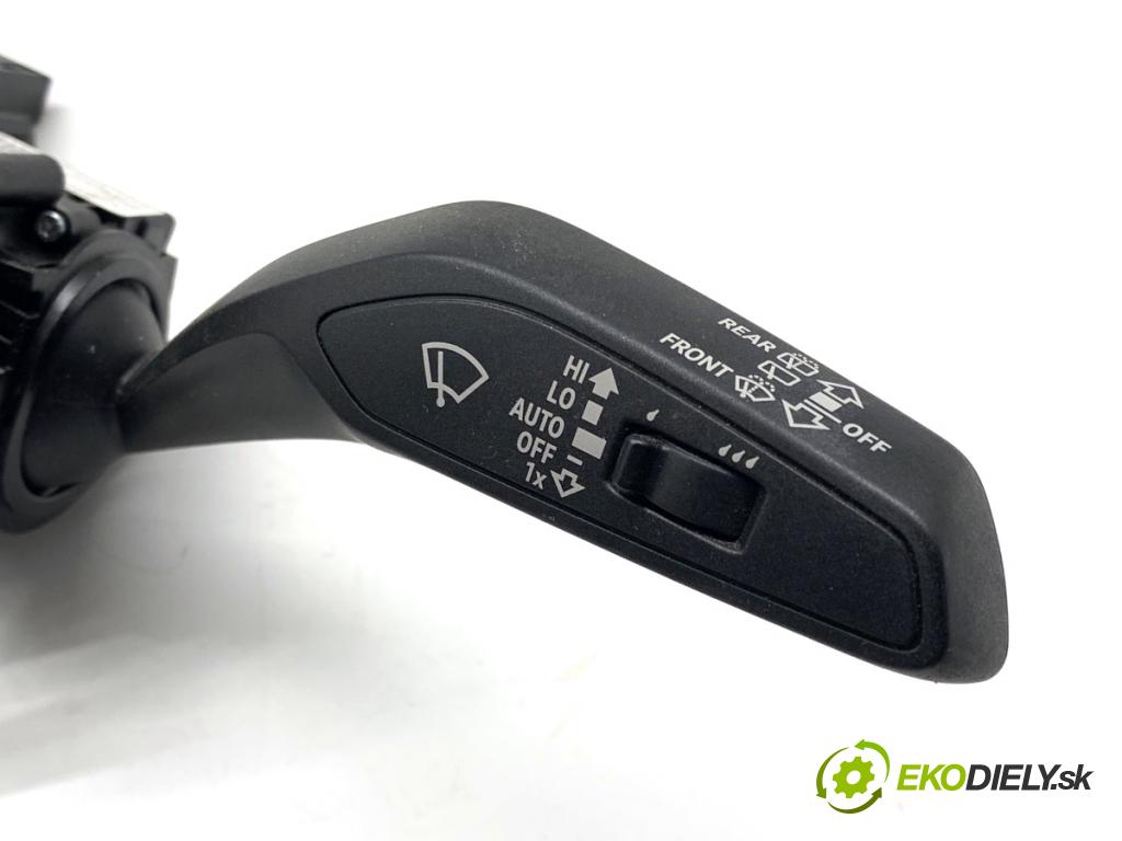 AUDI Q4 SUV 2023 150 kW 40 e-tron  Prepínač kombinovaný 82A953521LT (Prepínacie páčky pod volantom)