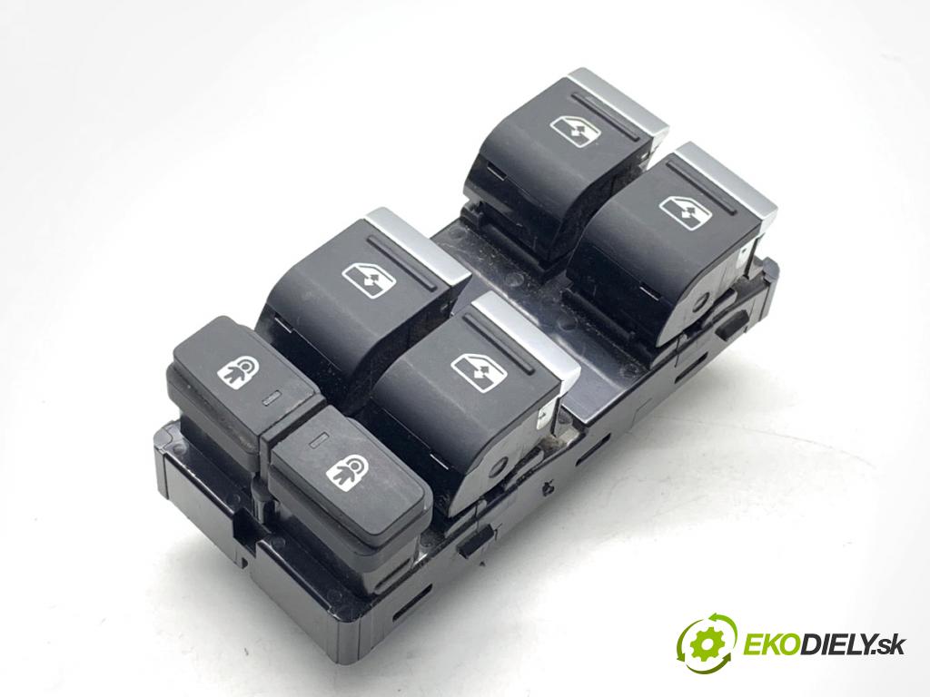 AUDI Q4 SUV 2023 150 kW 40 e-tron  přepínač oken 83A959851C (Páčky pod volantem)