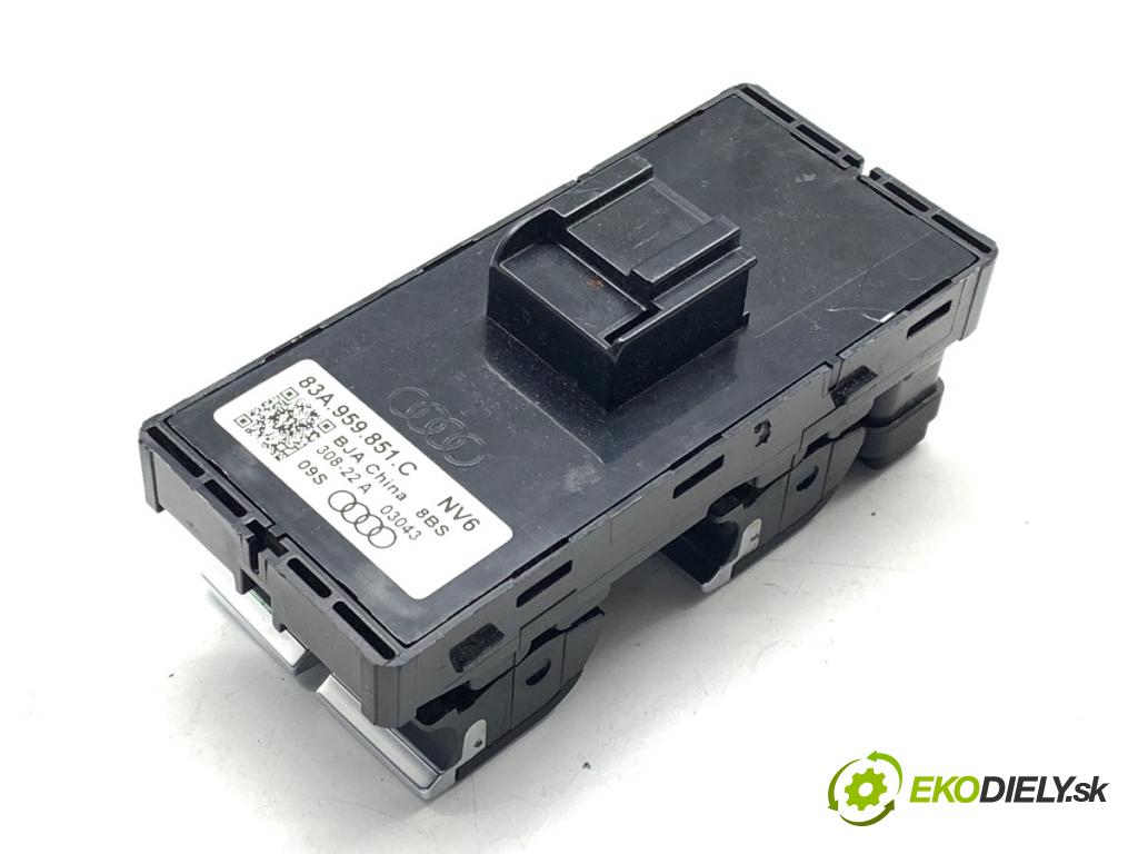 AUDI Q4 SUV 2023 150 kW 40 e-tron  přepínač oken 83A959851C (Páčky pod volantem)