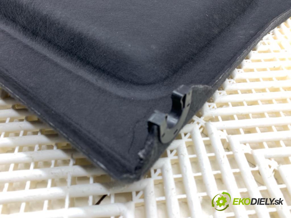 AUDI Q4 SUV 2023 150 kW 40 e-tron  Pláto zad 89A867769