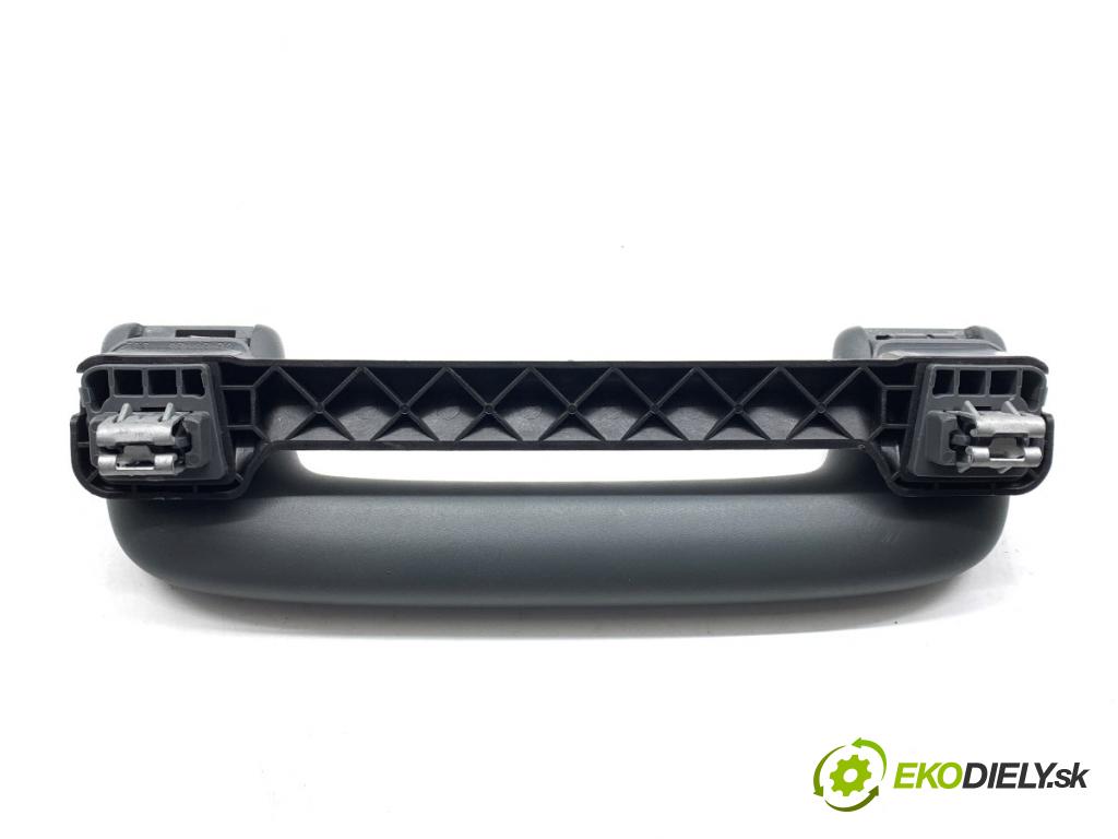 AUDI Q4 SUV 2023 150 kW 40 e-tron  držák držadlo čalounění přední část levá strana 5H0867660C