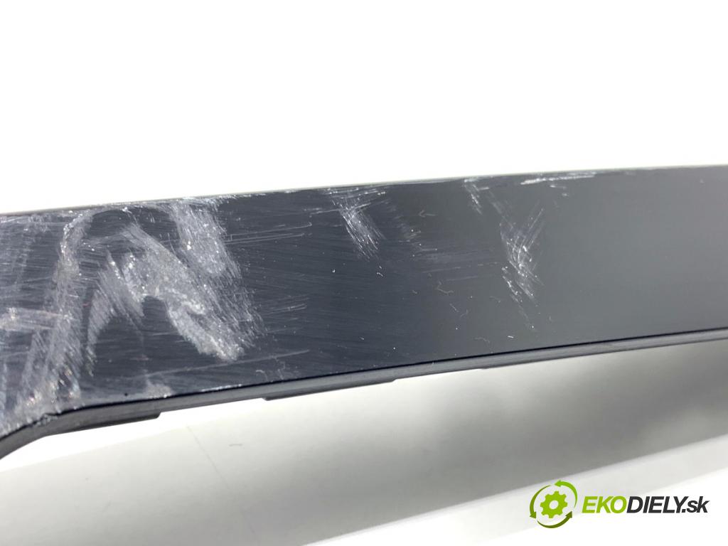 AUDI Q4 SUV 2023 150 kW 40 e-tron Clona stĺpika B Dvere predný pravy 89A837902