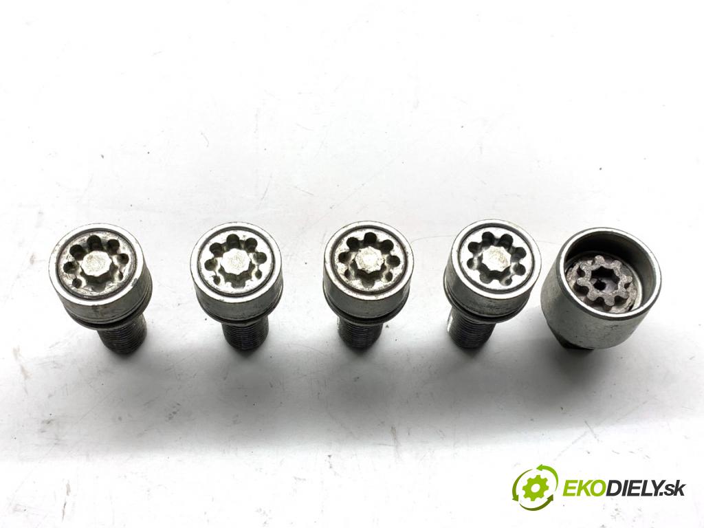 AUDI Q4 SUV 2023 150 kW 40 e-tron  šrouby: 