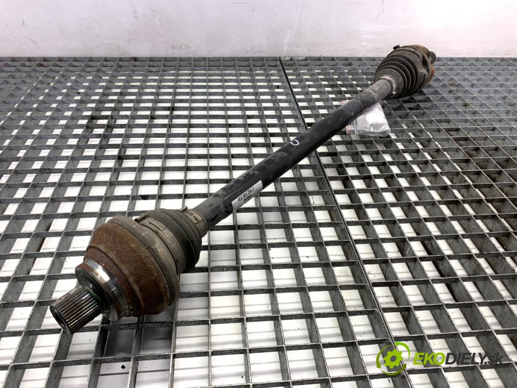 AUDI Q4 SUV 2023 150 kW 40 e-tron  Poloos pravy zad 1EA501204J