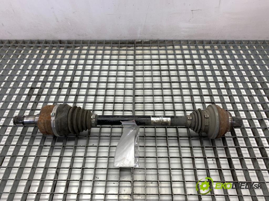 AUDI Q4 SUV 2023 150 kW 40 e-tron  Poloos ľavy zad 1EA501203J