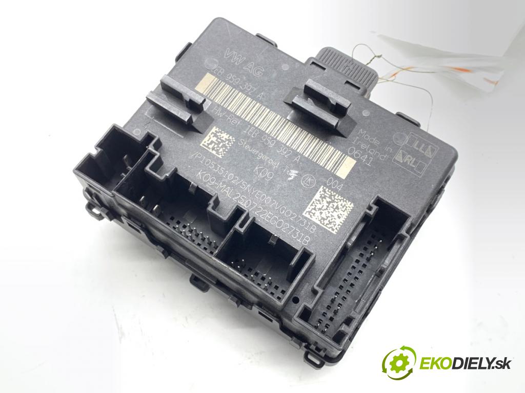 AUDI Q4 SUV 2023 150 kW 40 e-tron  modul dveře přední část levý 1EB959392A