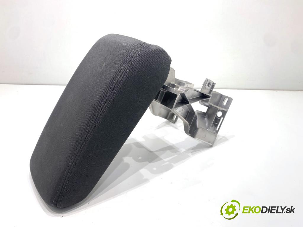 AUDI Q4 SUV 2023 150 kW 40 e-tron  Lakťová opierka 9928010172 (Lakťová opierka)