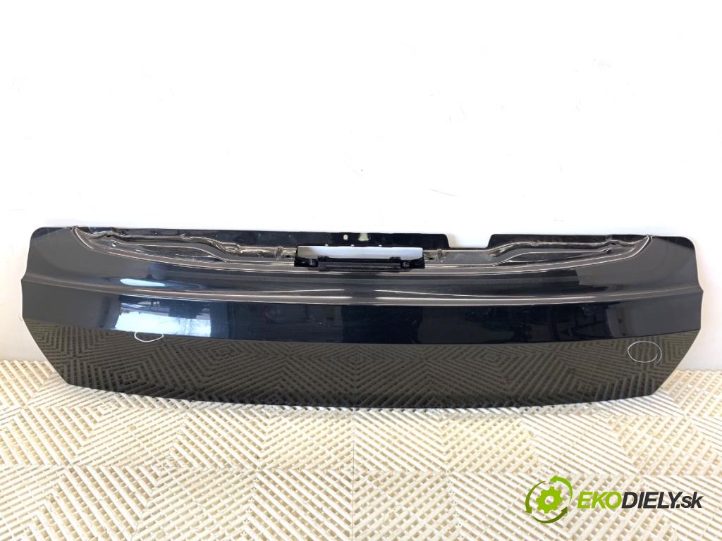 BMW G05 SUV 2020 195 kW xDrive 30 d 2993 kapota zad STRANA: 475