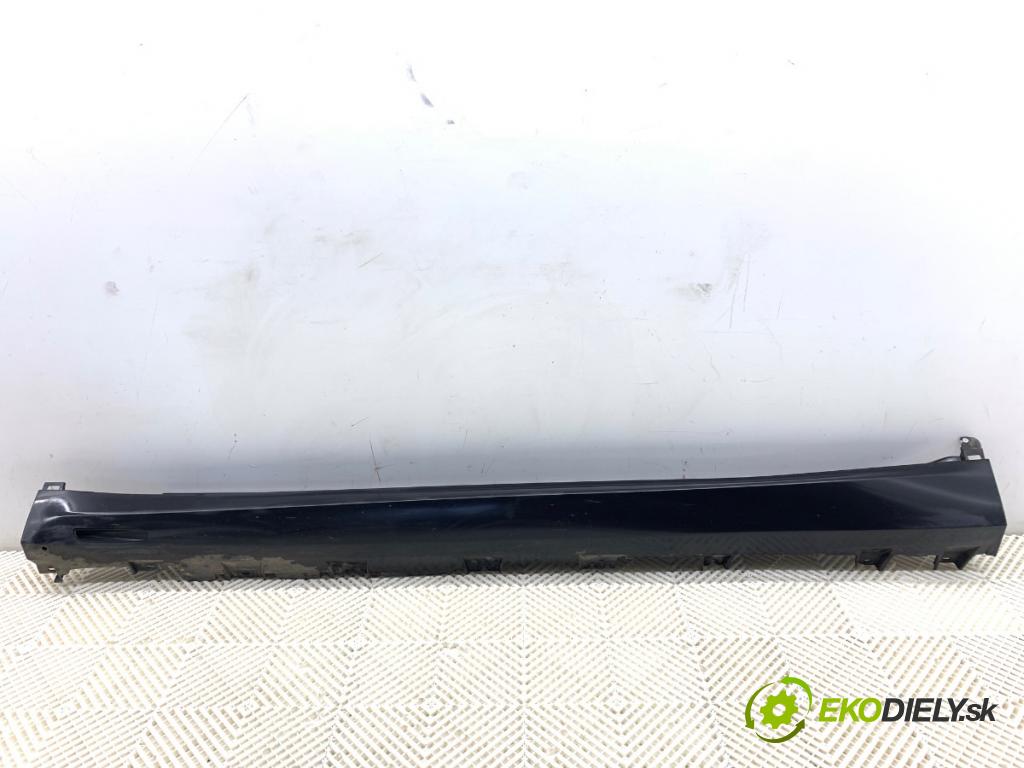 BMW G05 SUV 2020 195 kW xDrive 30 d 2993 Lišta prahová ľavy M-Paket 