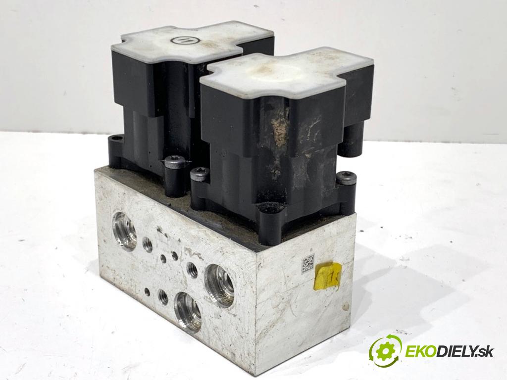 AUDI Q4 SUV 2023 150 kW 40 e-tron Ventil expanzný klimatizácie 1EA816701D