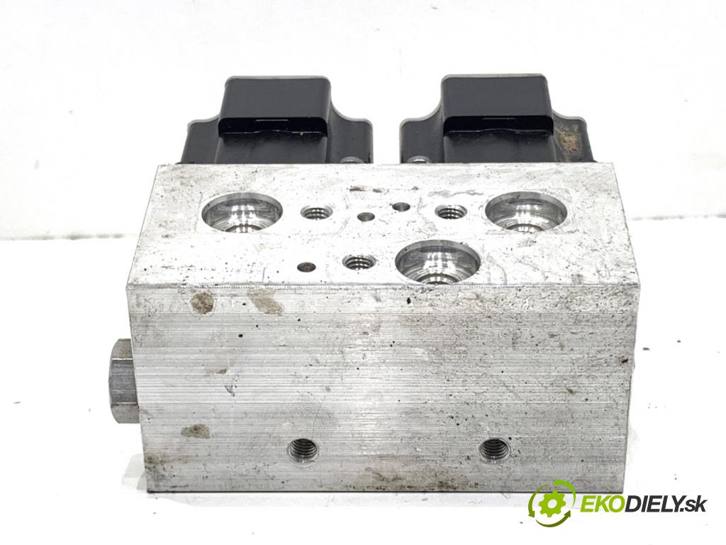 AUDI Q4 SUV 2023 150 kW 40 e-tron Ventil expanzný klimatizácie 1EA816701D