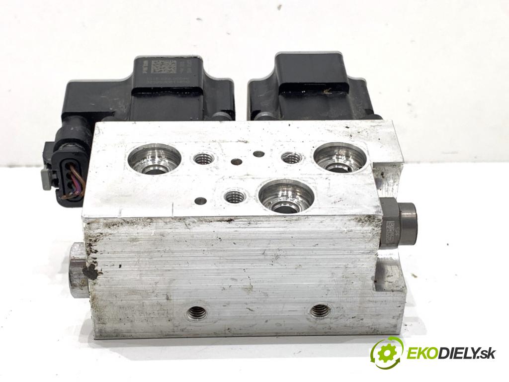 AUDI Q4 SUV 2023 150 kW 40 e-tron  Ventil expanzný klimatizácie 1EA816702D