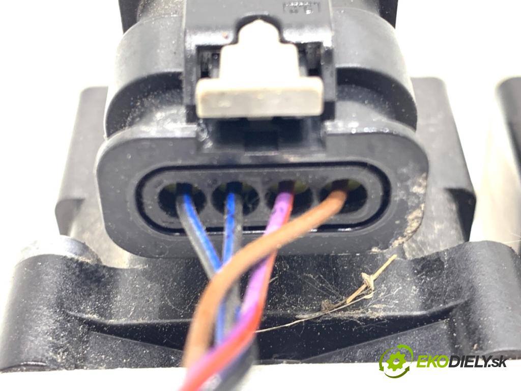 AUDI Q4 SUV 2023 150 kW 40 e-tron  Ventil expanzný klimatizácie 1EA816702D