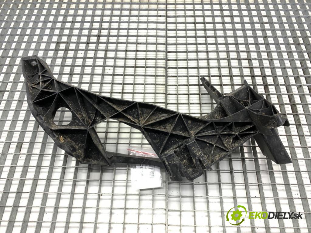 AUDI Q4 SUV 2023 150 kW 40 e-tron  Úchyt svetla ľavy 89A805325A