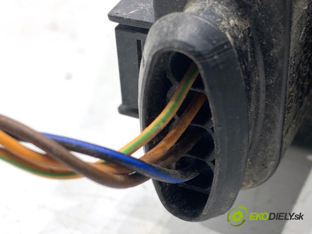 AUDI Q4 SUV 2023 150 kW 40 e-tron  GENERATOR: ZVUK: Motor 89A035335