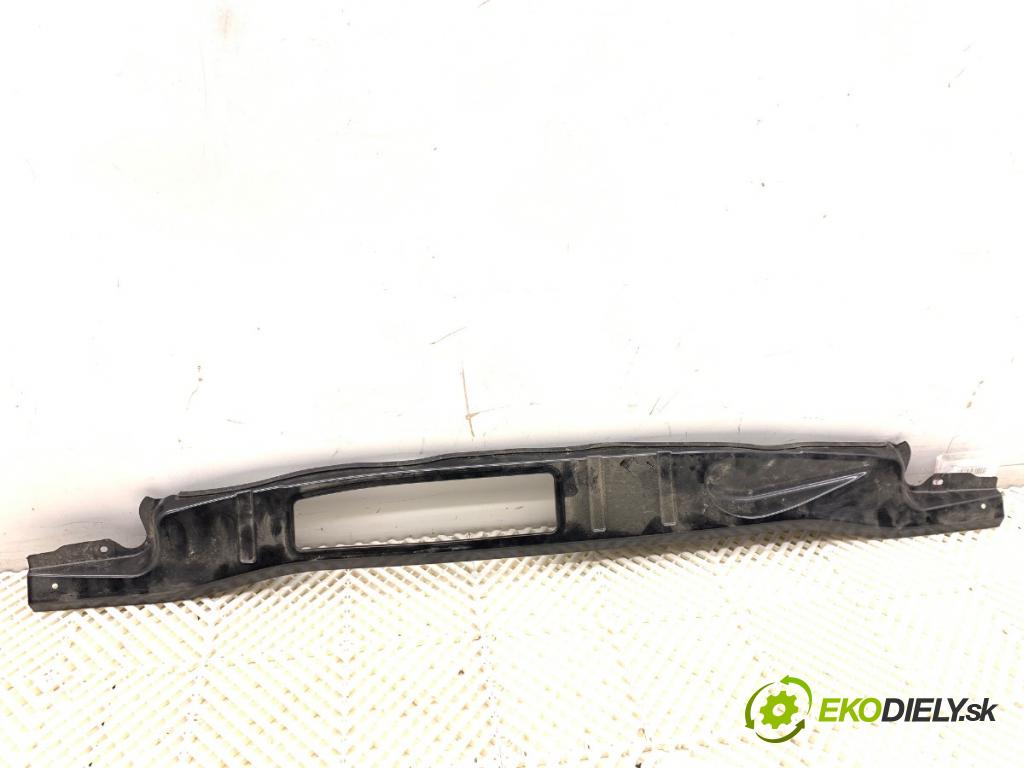 AUDI Q4 SUV 2023 150 kW 40 e-tron  Torpédo, plast pod čelné okno dolné RYNNA: 11B806239