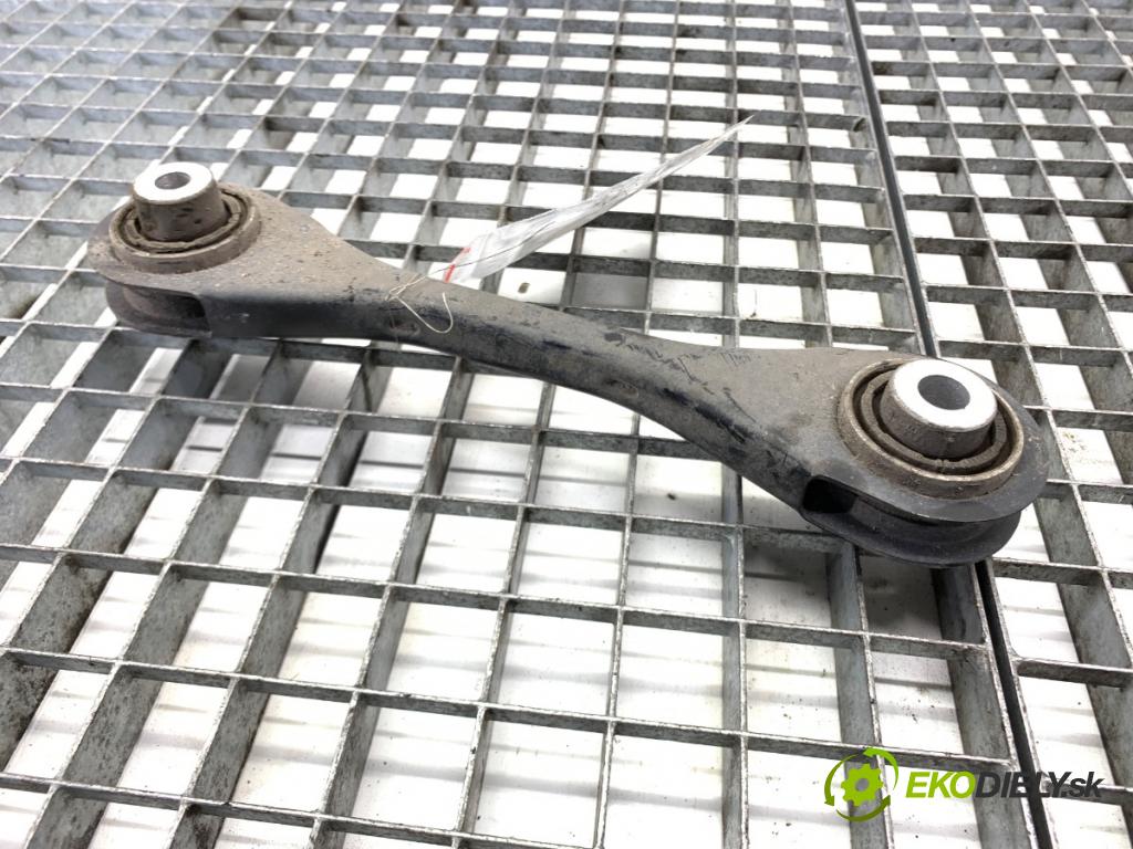 AUDI Q4 SUV 2023 150 kW 40 e-tron  Rameno pravy zad 1EA501529B