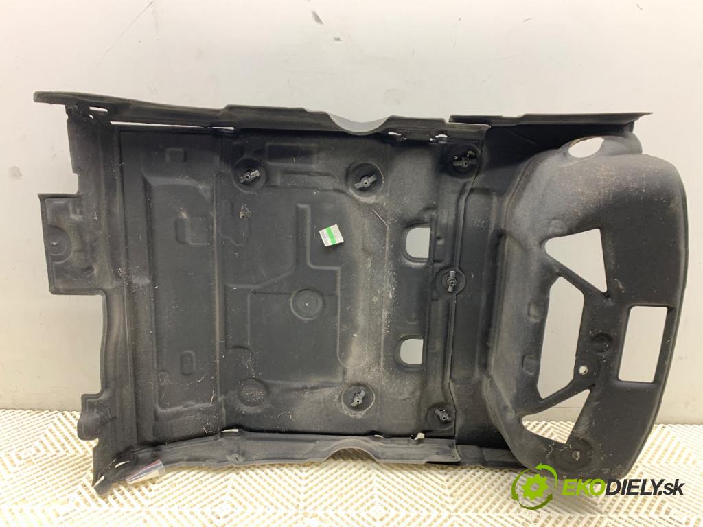 AUDI Q4 SUV 2023 150 kW 40 e-tron  KRYTINA: Odhlučnenie 1EA864870D