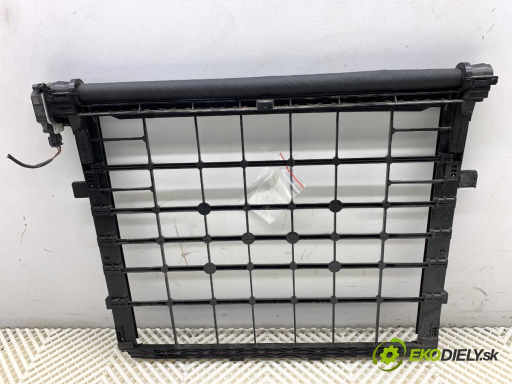 AUDI Q4 SUV 2023 150 kW 40 e-tron  Roleta ZÁVĚRKA: volant vzduchu 1EA122135E