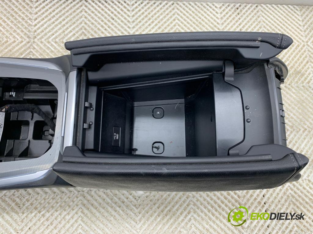 BMW G05 SUV 2020 195 kW xDrive 30 d 2993 Tunel stredový opierka