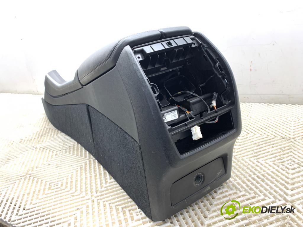 BMW G05 SUV 2020 195 kW xDrive 30 d 2993 Tunel stredový opierka