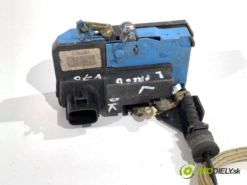 VOLVO V70 II Kombi 2000 184 kW 2.3 T5 2319 zámok Dvere ľavy predný