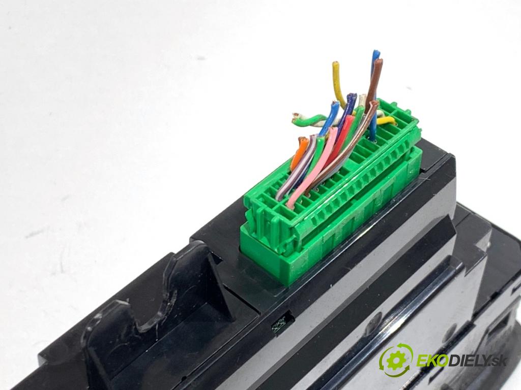 VOLVO V70 II Kombi 2000 184 kW 2.3 T5 2319 Prepínač okien 09193383 (Prepínacie páčky pod volantom)