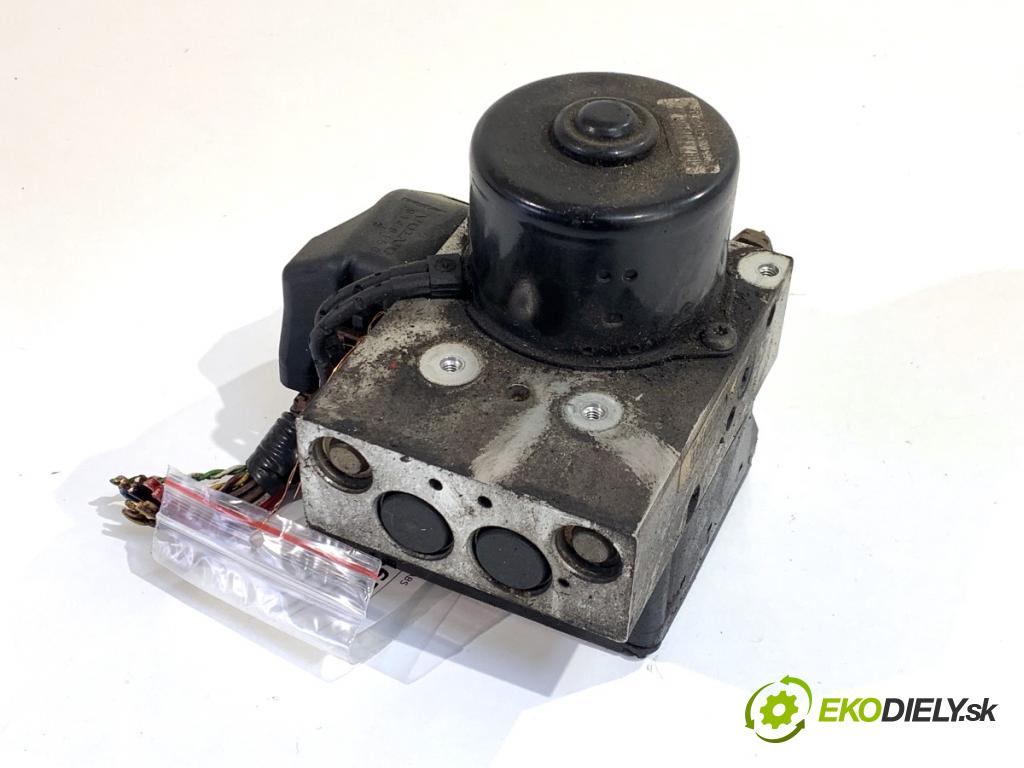 VOLVO V70 II Kombi 2000 184 kW 2.3 T5 2319 Pumpa ABS 8619538 (Pumpa ABS)