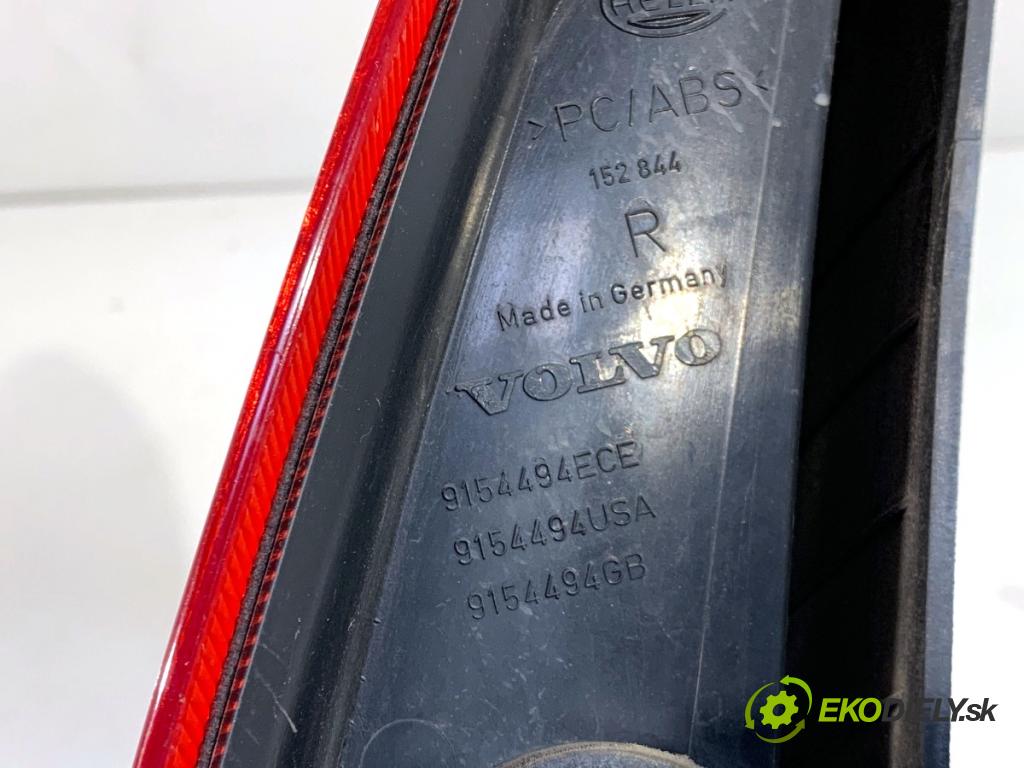 VOLVO V70 II Kombi 2000 184 kW 2.3 T5 2319 Svetlo pravy zad 9154494 9154498