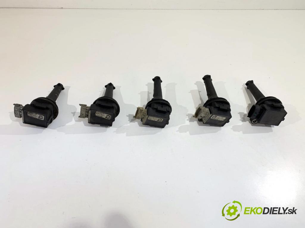 VOLVO V70 II Kombi 2000 184 kW 2.3 T5 2319 Cievka zapaľovacia 0221604010