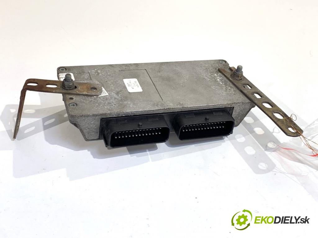 VOLVO V70 II Kombi 2000 184 kW 2.3 T5 2319 riadiaca jednotka LPG STAG-300-6 ISA2