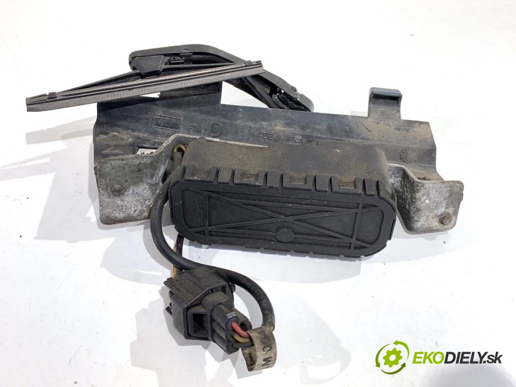 VOLVO V70 II Kombi 2000 184 kW 2.3 T5 2319 Motorček stierače prednej svetla svetla pravy