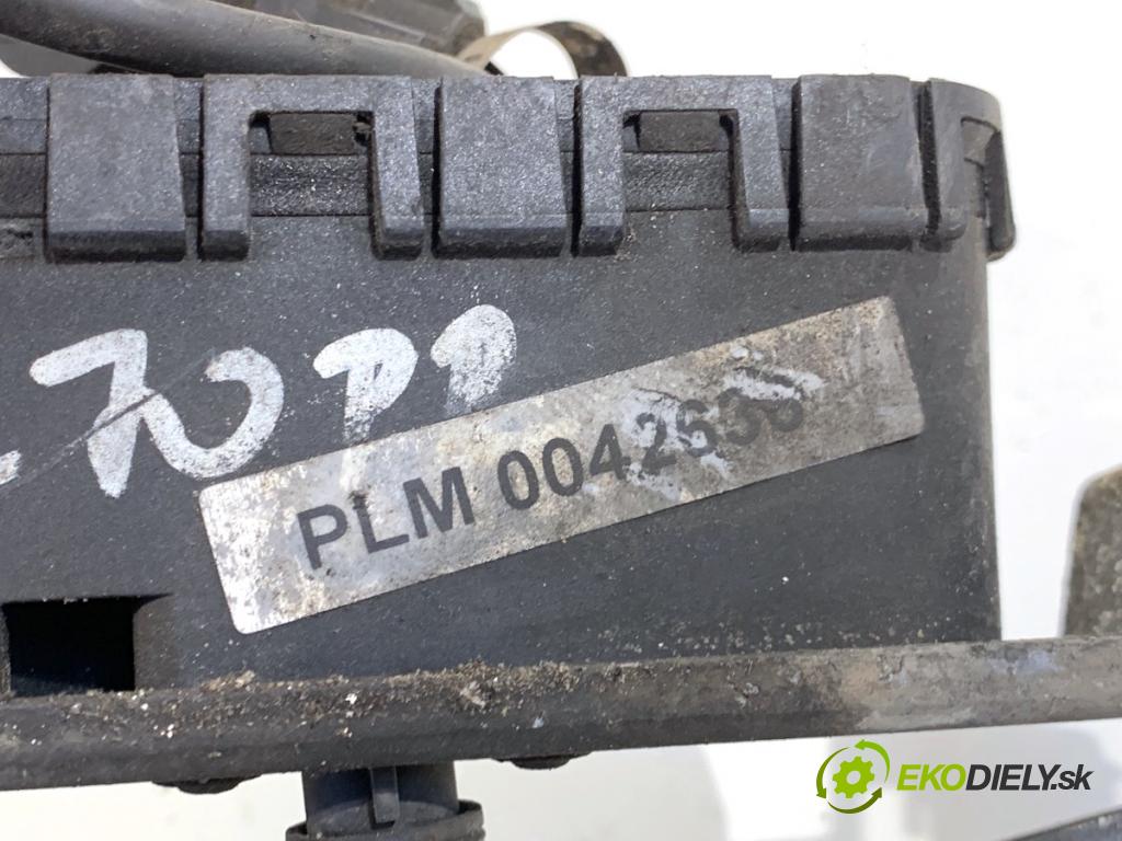 VOLVO V70 II Kombi 2000 184 kW 2.3 T5 2319 Motorček stierače prednej svetla svetla pravy