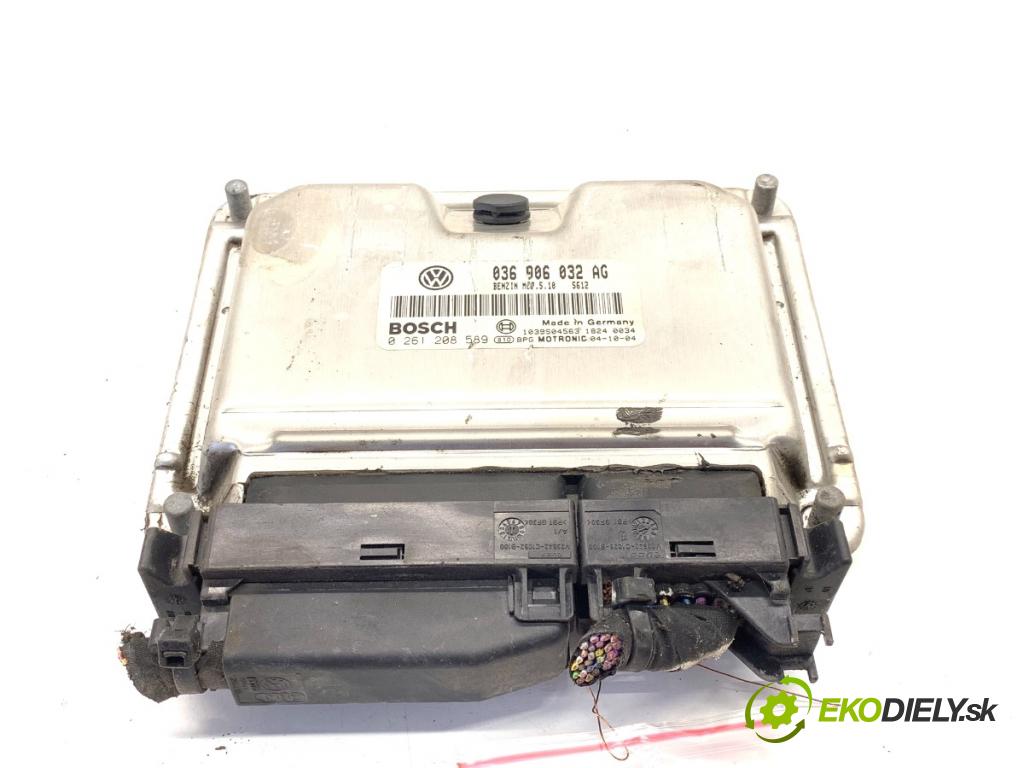 VW GOLF V liftback 2004 55 kW 1.4 16V 1390 řídící jednotka motora 036906032AG (Řídicí jednotka)