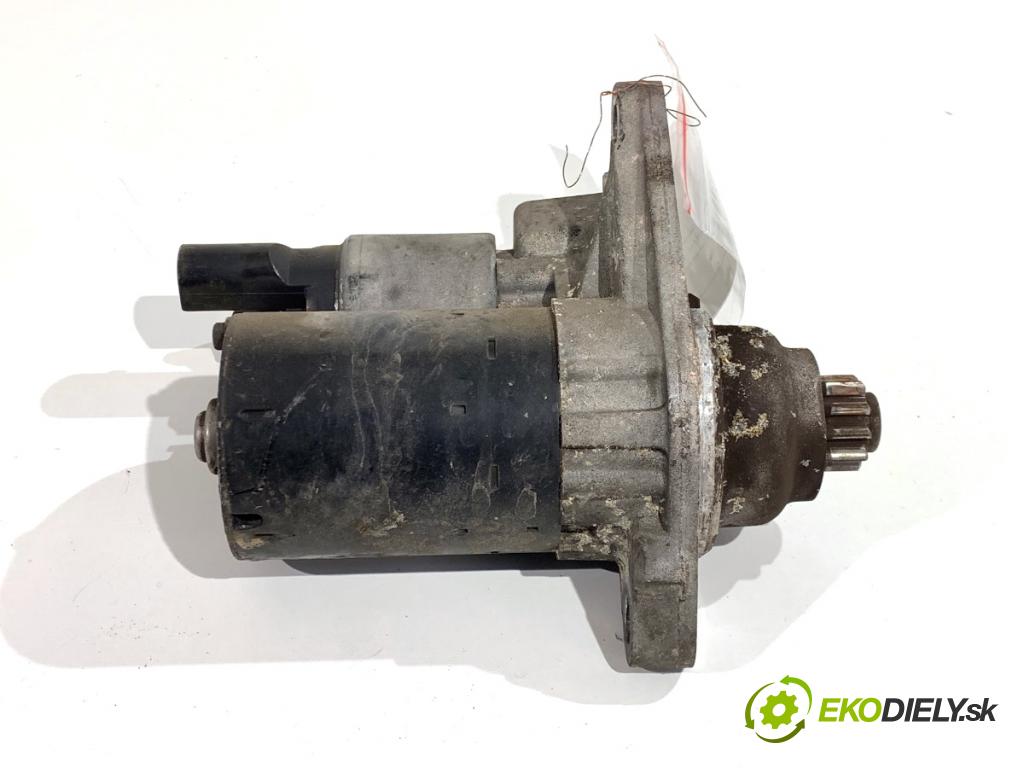 VW GOLF V liftback 2004 55 kW 1.4 16V 1390 Štartér 02T911023R (Štartér)