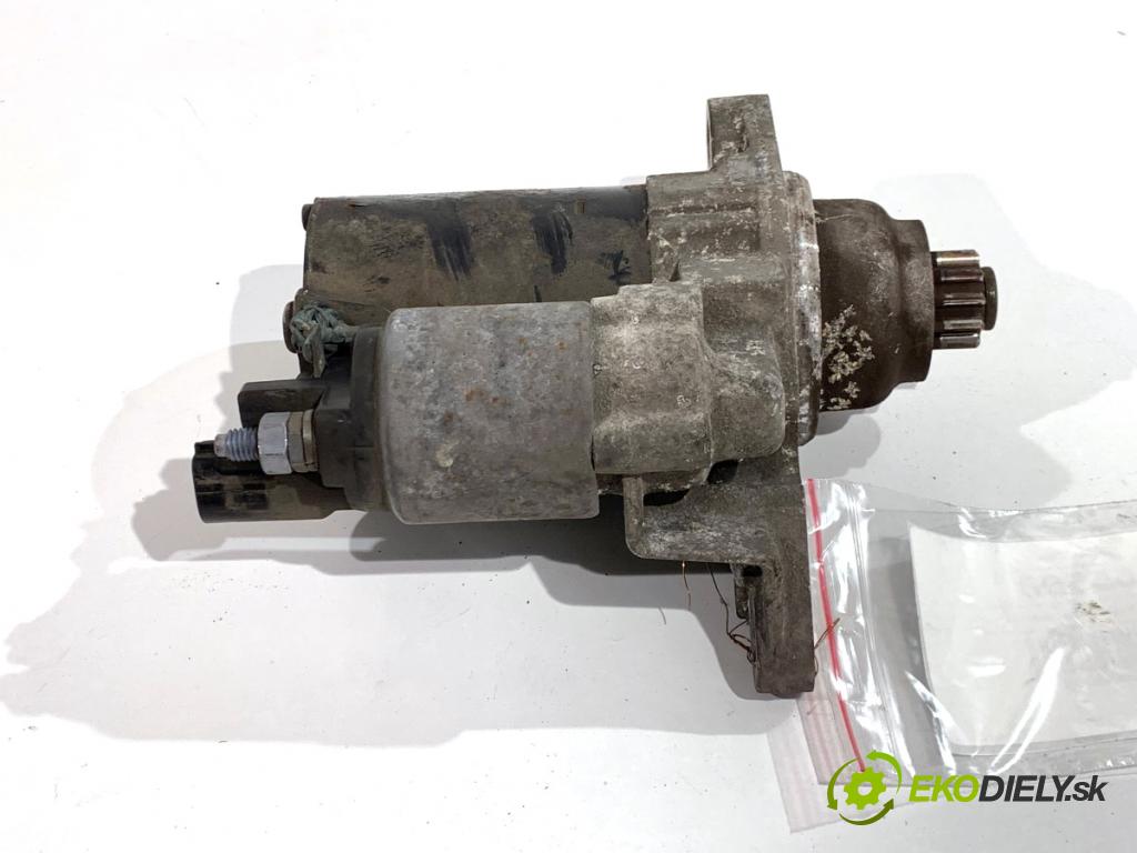 VW GOLF V liftback 2004 55 kW 1.4 16V 1390 Štartér 02T911023R (Štartér)