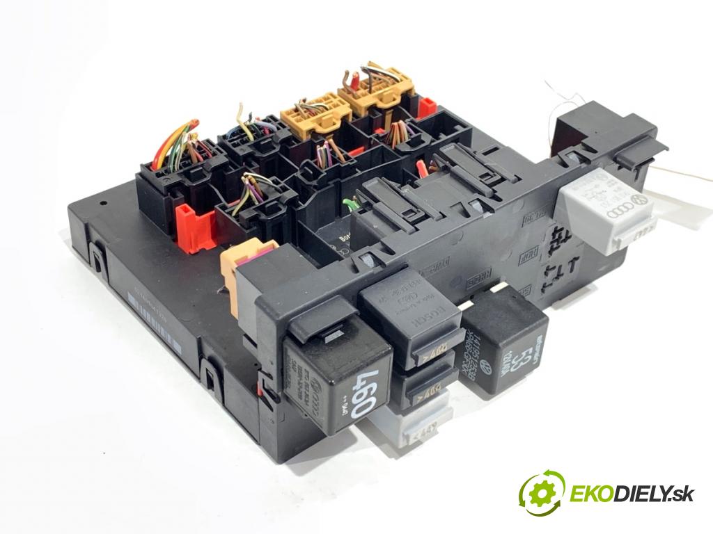 VW GOLF V liftback 2004 55 kW 1.4 16V 1390 Modul BORDNETZ 1K0937049S (Riadiaca jednotka ostatné)