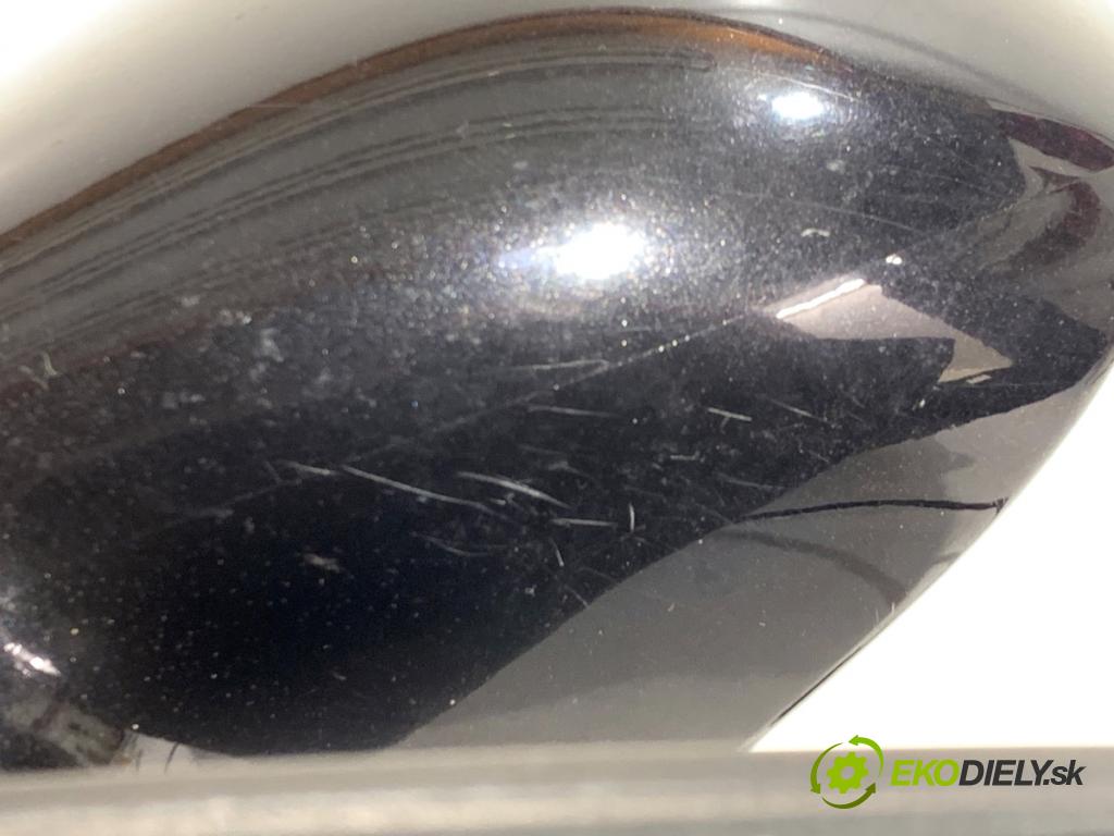 VW GOLF V liftback 2004 55 kW 1.4 16V 1390 Spätné zrkadlo pravy