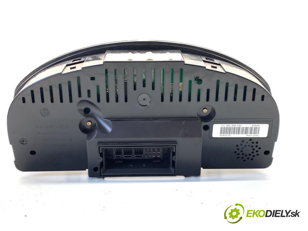 VW GOLF V liftback 2004 55 kW 1.4 16V 1390 Prístrojovka 1K0920851F (Prístrojová doska)
