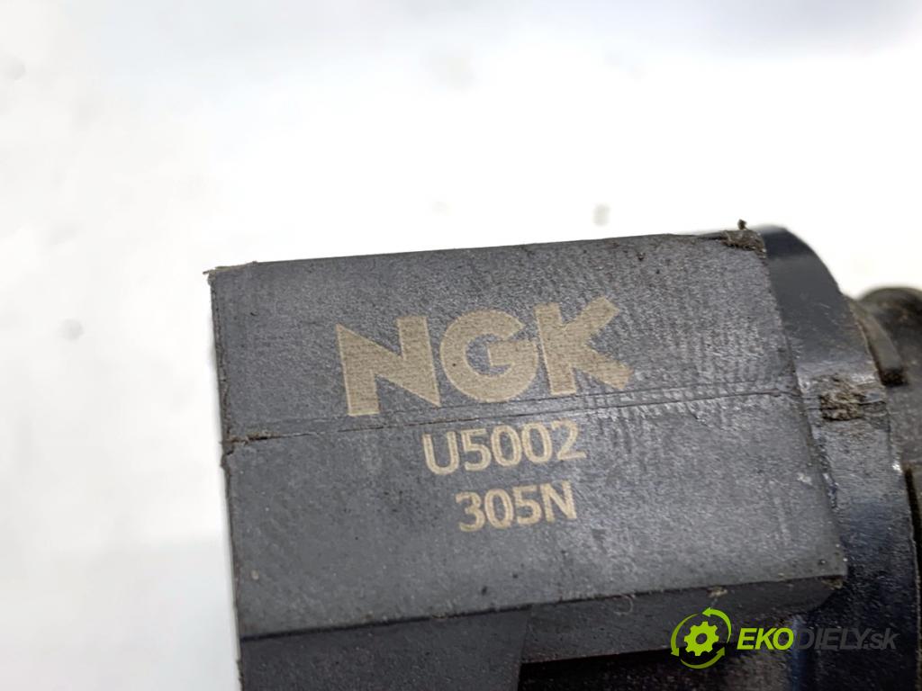 VW GOLF V liftback 2004 55 kW 1.4 16V 1390 Cievka zapaľovacia 0040102030