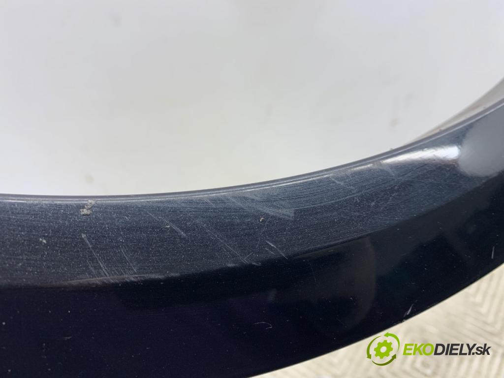 BMW G05 SUV 2020 195 kW xDrive 30 d 2993 Lišta blatníka predný pravá M-Paket 8069286