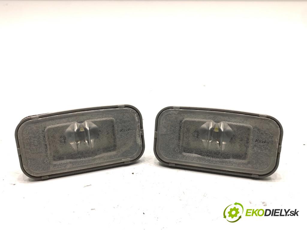 LEXUS IS sedan 2015 180 kW 200t (ASE30) 1998 svetielka,osvetlenie podsvietenia SPŽ LED 