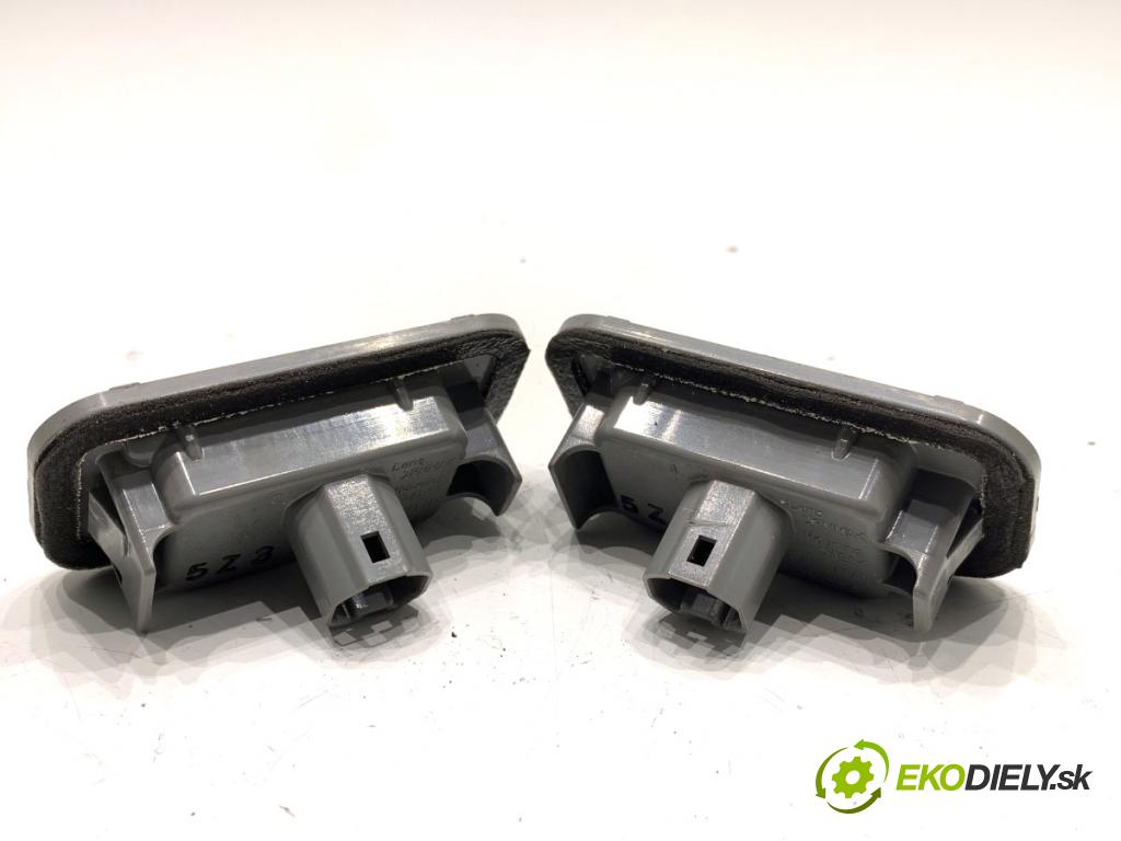 LEXUS IS sedan 2015 180 kW 200t (ASE30) 1998 svetielka,osvetlenie podsvietenia SPŽ LED