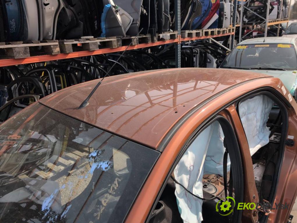 FORD KA+ liftback 2018 63 kW 1.2 1194 karoséria ČTVRŤÁK: Blatník prah strecha PODŁUŻNICA