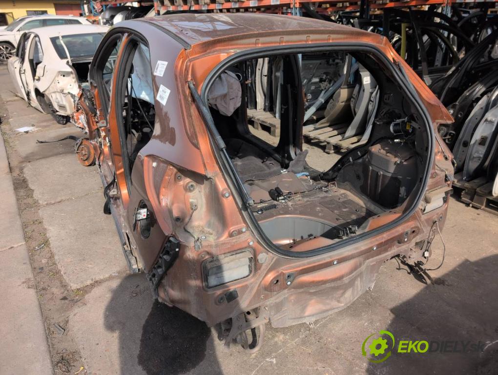 FORD KA+ liftback 2018 63 kW 1.2 1194 karoséria ČTVRŤÁK: Blatník prah strecha PODŁUŻNICA