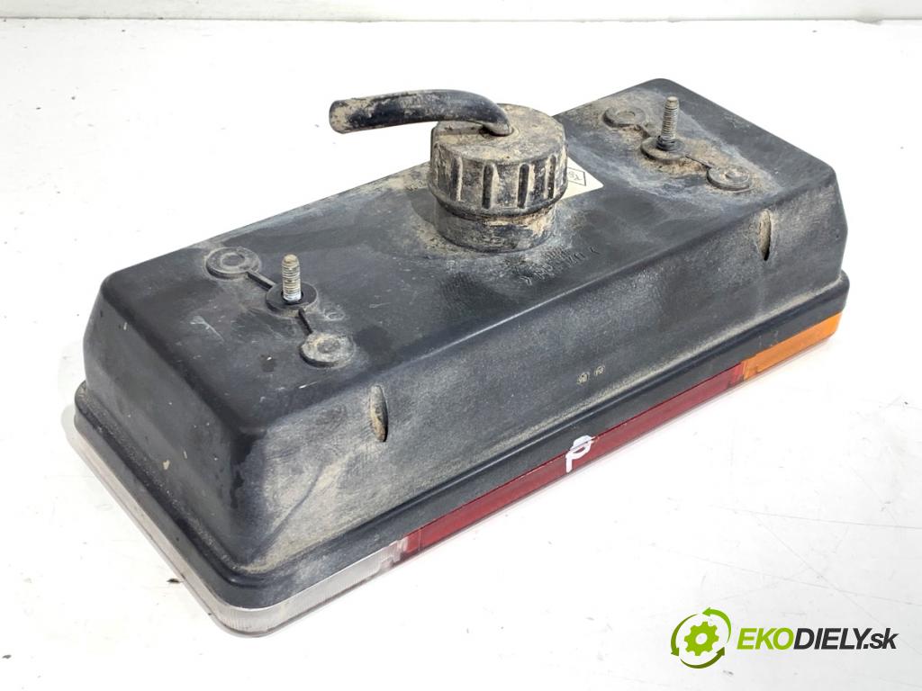 OPEL MOVANO A Autobus 2005 84 kW 2.5 DTI (JD) 2463 Svetlo pravy zad 7700353025