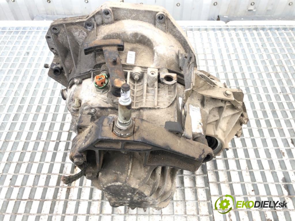 OPEL MOVANO A Autobus 2005 84 kW 2.5 DTI (JD) 2463 převodovka PK6080 (Převodovka)