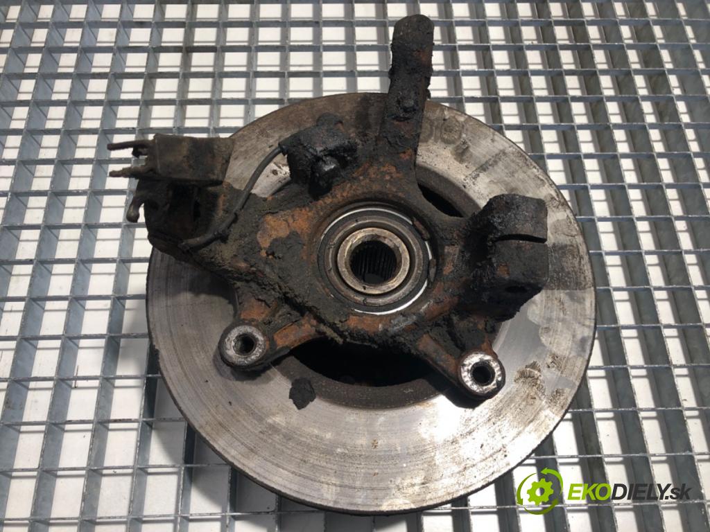 OPEL MOVANO A Autobus 2005 84 kW 2.5 DTI (JD) 2463 náboj pravy predný