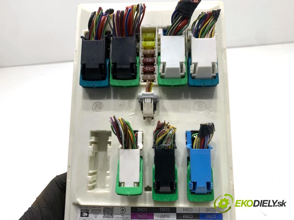 BMW G05 SUV 2020 195 kW xDrive 30 d 2993 modul komfortu 5B31359 (Komfortní modul)