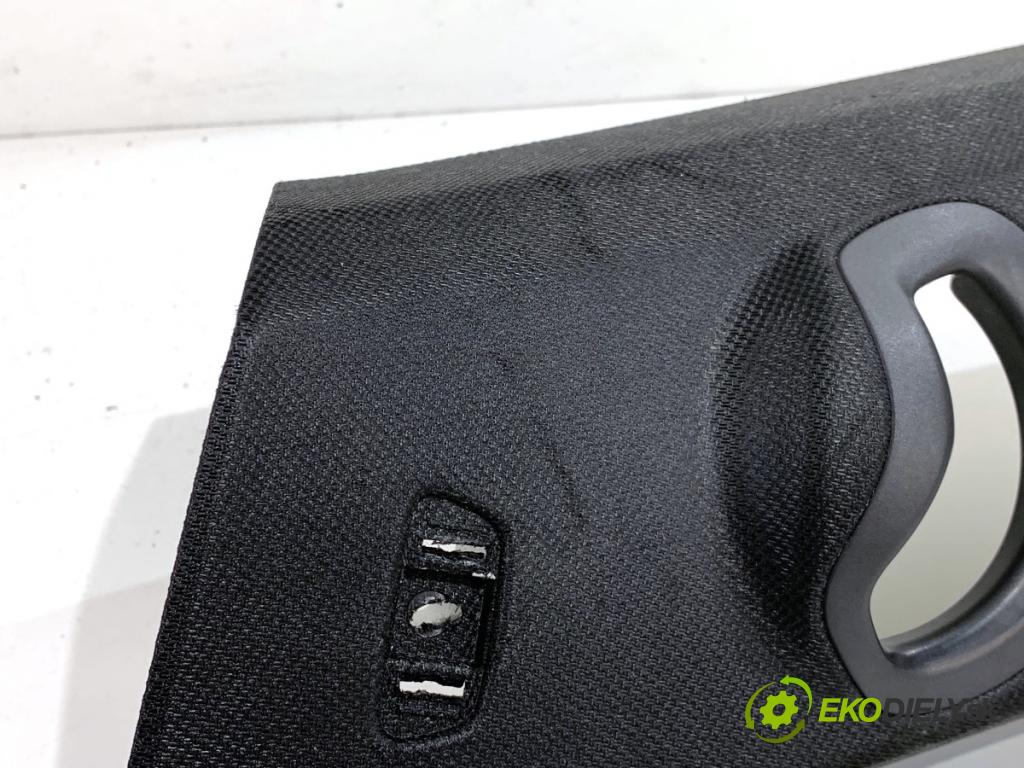 BMW G05 SUV 2020 195 kW xDrive 30 d 2993 clona sloupku B pravý 4A068E4